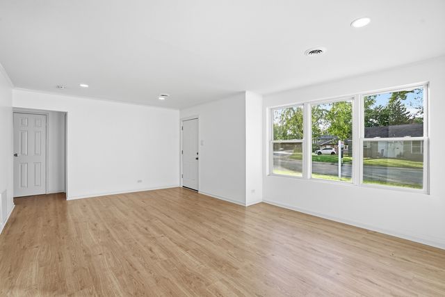 5 Oak Lane, Park Forest, IL 60466