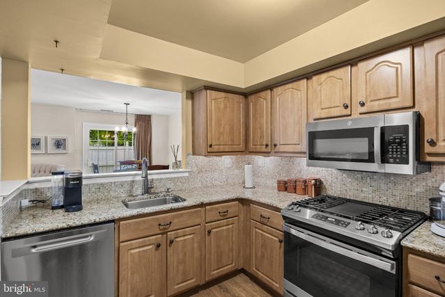 679-A ROSE HOLLOW DR, Yardley, PA 19067