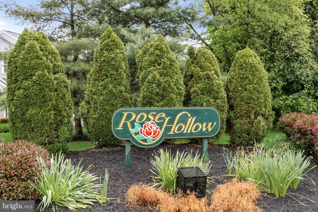 679-A ROSE HOLLOW DR, Yardley, PA 19067