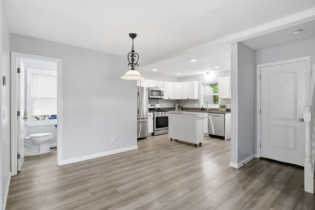 111 Methuen St., Springfield, MA 01119