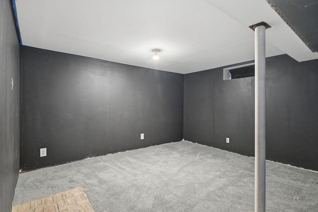 111 Methuen St., Springfield, MA 01119