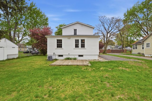 111 Methuen St., Springfield, MA 01119