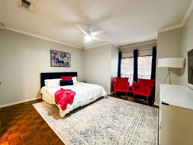 4415 Bellaire Drive S 201S, Fort Worth, TX 76109