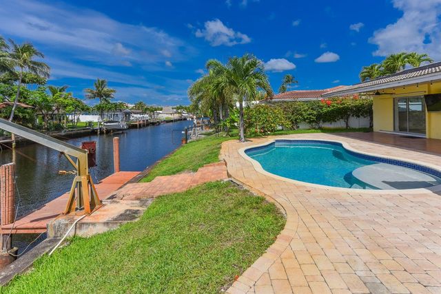 1460 NE 55th Street, Fort Lauderdale, FL 33334