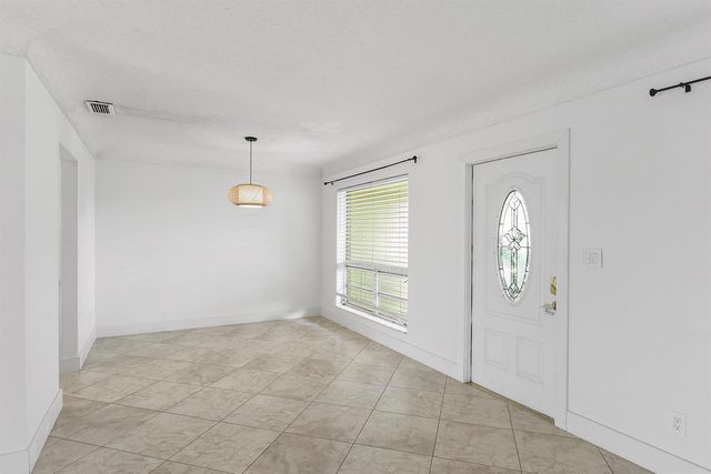 1460 NE 55th Street, Fort Lauderdale, FL 33334