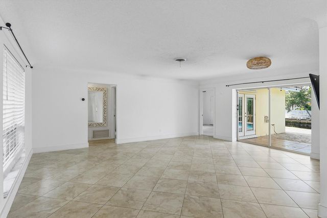 1460 NE 55th Street, Fort Lauderdale, FL 33334