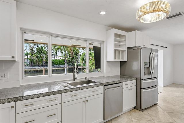 1460 NE 55th Street, Fort Lauderdale, FL 33334