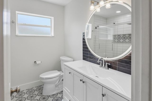 1460 NE 55th Street, Fort Lauderdale, FL 33334