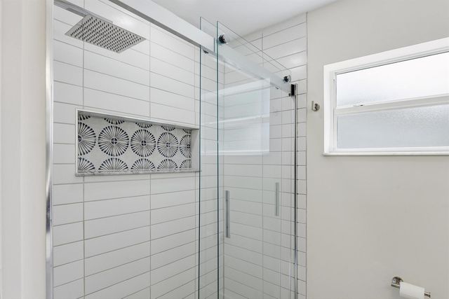 1460 NE 55th Street, Fort Lauderdale, FL 33334