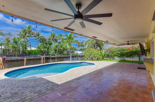 1460 NE 55th Street, Fort Lauderdale, FL 33334