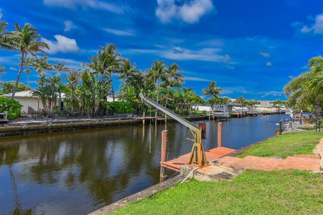 1460 NE 55th Street, Fort Lauderdale, FL 33334