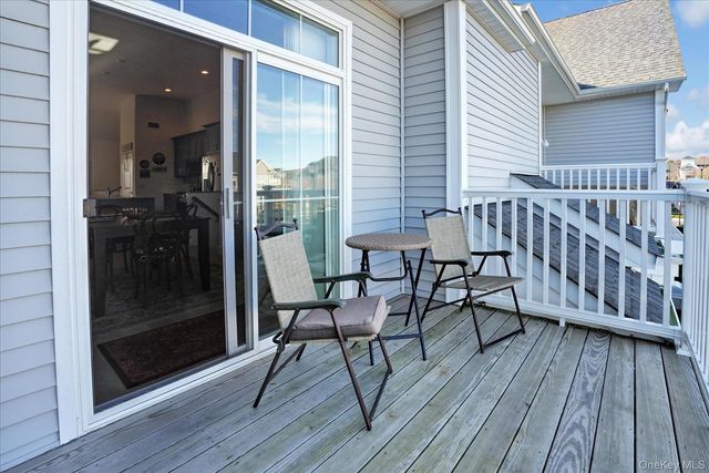 272 Silver Timber Drive, Yaphank, NY 11980