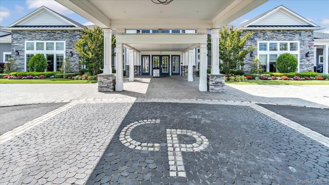 272 Silver Timber Drive, Yaphank, NY 11980