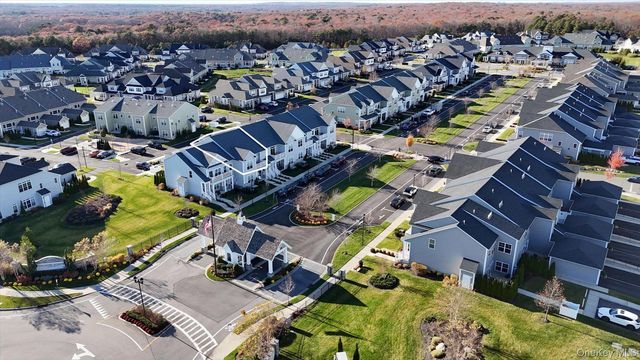 272 Silver Timber Drive, Yaphank, NY 11980