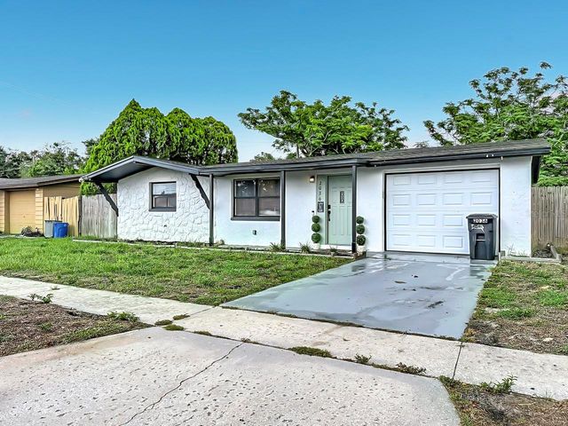 2036 SHANNON DRIVE, Holiday, FL 34690