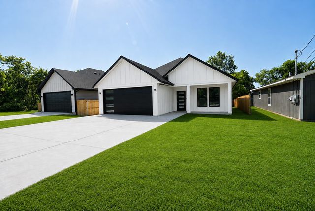 307 E 13th, Corsicana, TX 75110