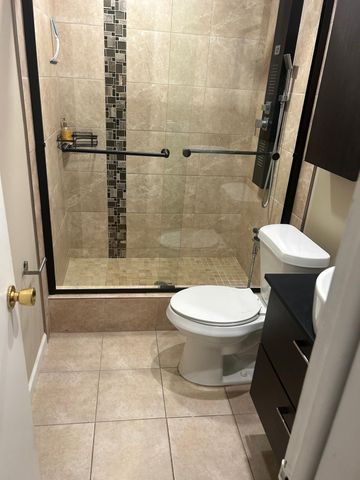 3930 CRYSTAL LAKE Drive 316, Deerfield Beach, FL 33064