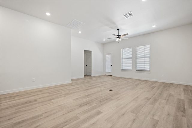 2421 Bryan Avenue, Wolfforth, TX 79382