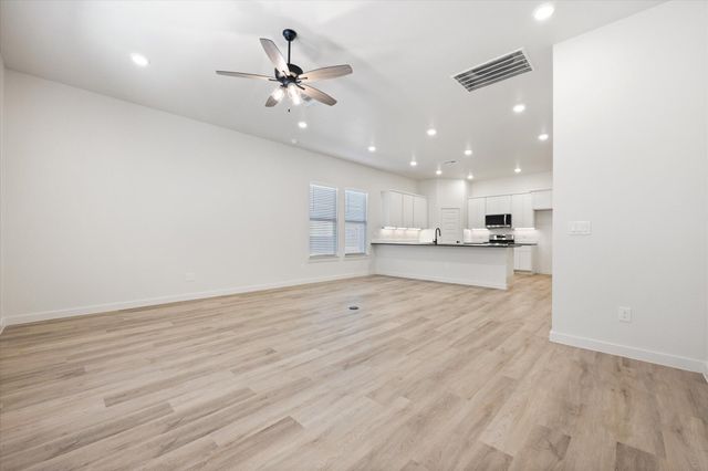 2421 Bryan Avenue, Wolfforth, TX 79382