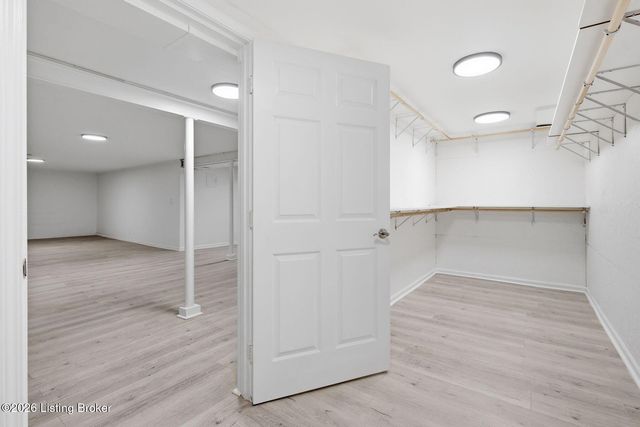 10110 Timberwood Cir, Louisville, KY 40223