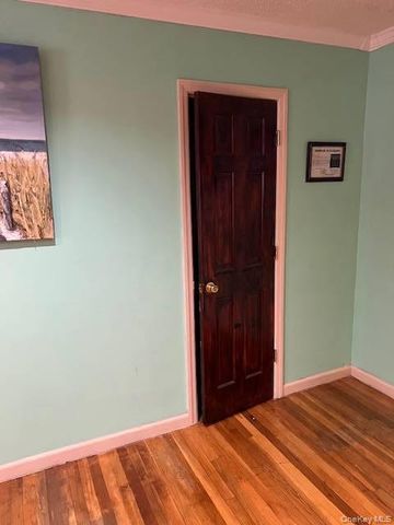 160-06 Cross Island Parkway 6-173, Whitestone, NY 11357