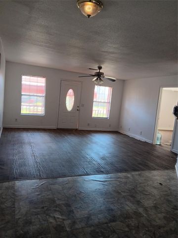 21427 North Street, New Caney, TX 77357