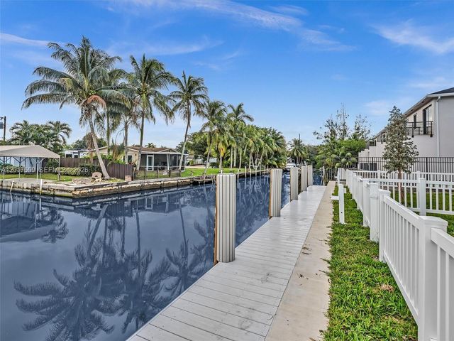 4640 SW 32nd Ave D1, Dania Beach, FL 33312