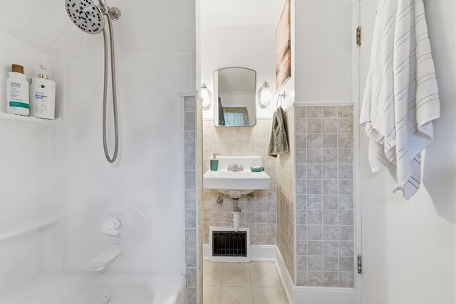 475 Beethoven St, Mansfield, OH 44902