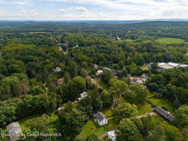 40 Broad Street, Kinderhook, NY 12106