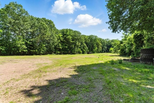 15 Whipple Street, Springfield, MA 01151