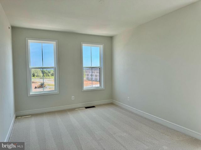 43362 FARRINGDON SQ, Ashburn, VA 20148