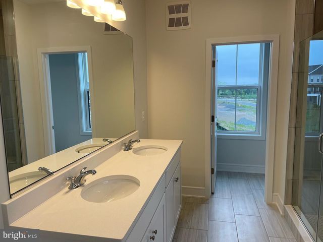 43362 FARRINGDON SQ, Ashburn, VA 20148