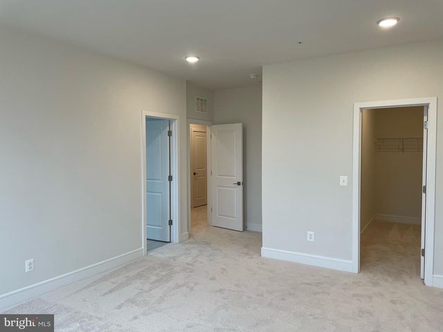 43362 FARRINGDON SQ, Ashburn, VA 20148