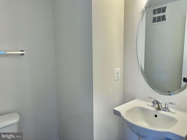 43362 FARRINGDON SQ, Ashburn, VA 20148