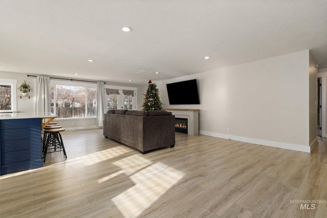 3479 N Jullion St, Boise, ID 83704