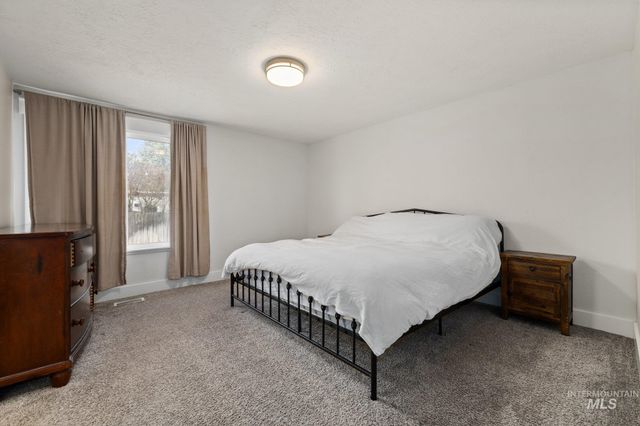 3479 N Jullion St, Boise, ID 83704