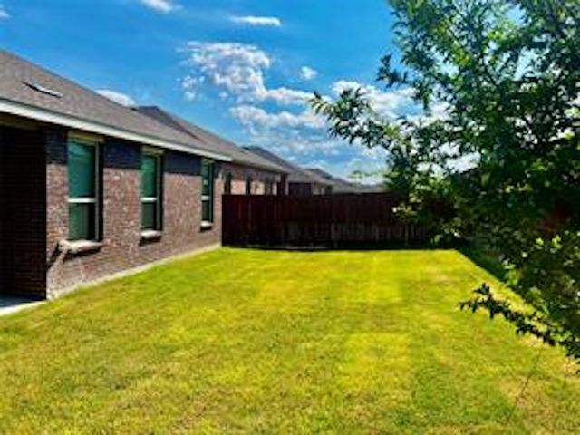 2000 Stinnet Street, Anna, TX 75409