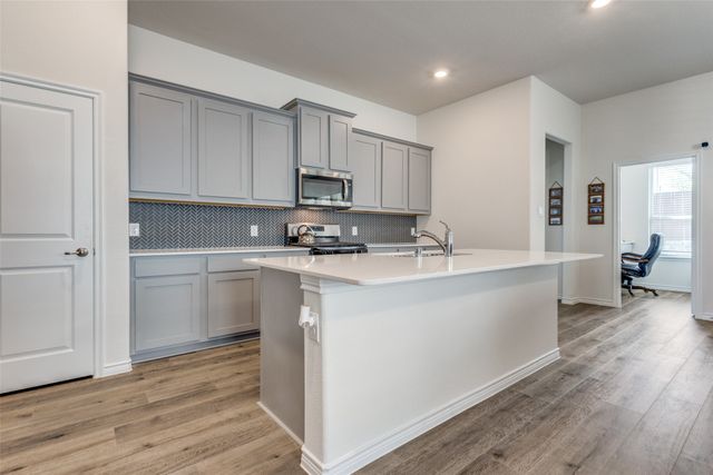 2000 Stinnet Street, Anna, TX 75409