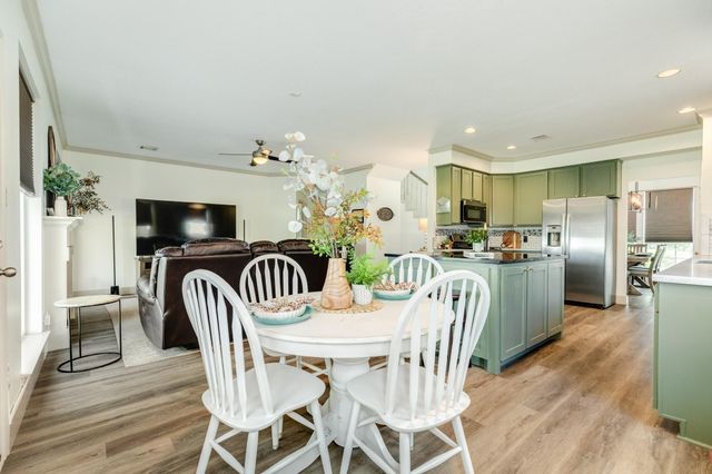 2601 Piney Woods Drive, Pearland, TX 77581