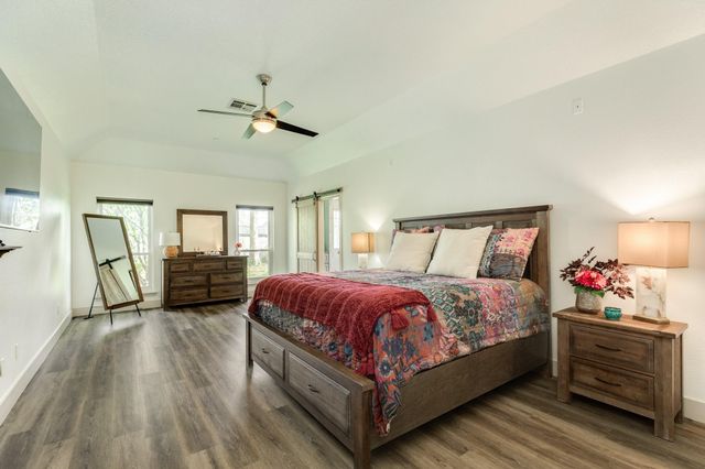 2601 Piney Woods Drive, Pearland, TX 77581