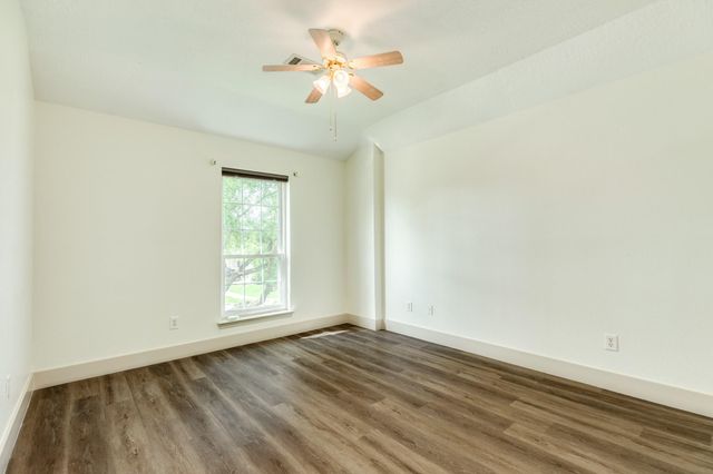 2601 Piney Woods Drive, Pearland, TX 77581