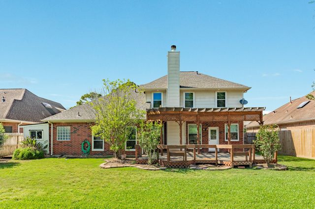2601 Piney Woods Drive, Pearland, TX 77581