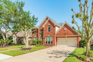2601 Piney Woods Drive, Pearland, TX 77581
