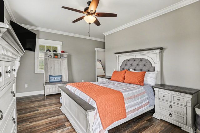 942 Meadow Dr., Loris, SC 29569