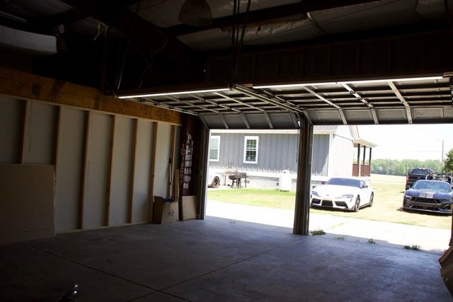 942 Meadow Dr., Loris, SC 29569