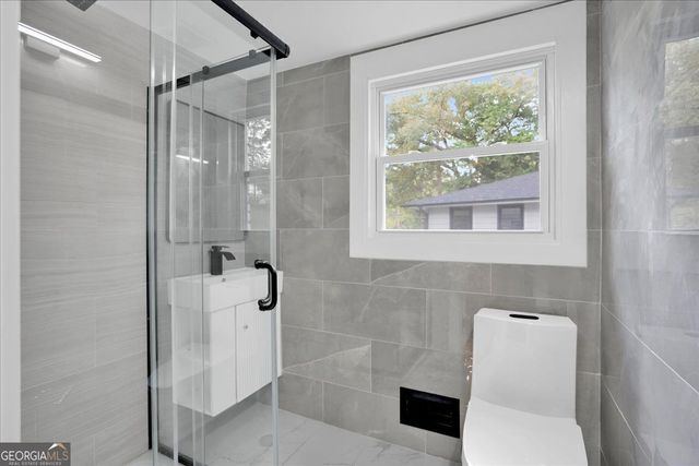 2271 Cresta Drive, Decatur, GA 30032