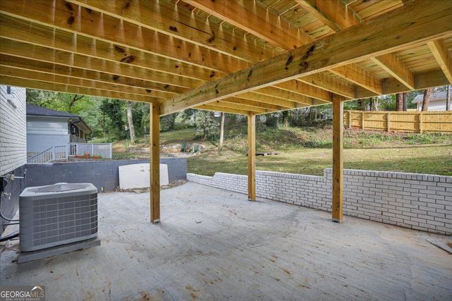 2271 Cresta Drive, Decatur, GA 30032