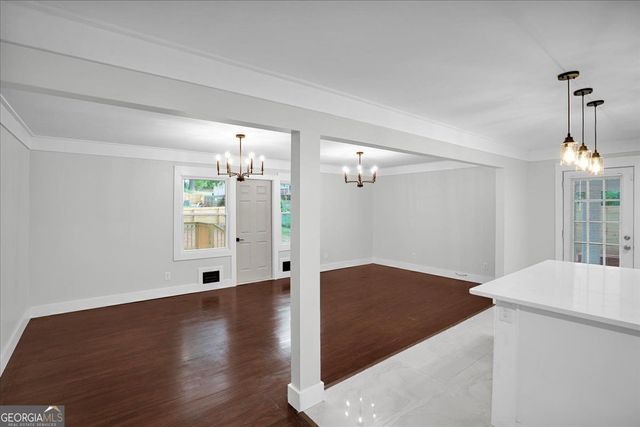 2271 Cresta Drive, Decatur, GA 30032