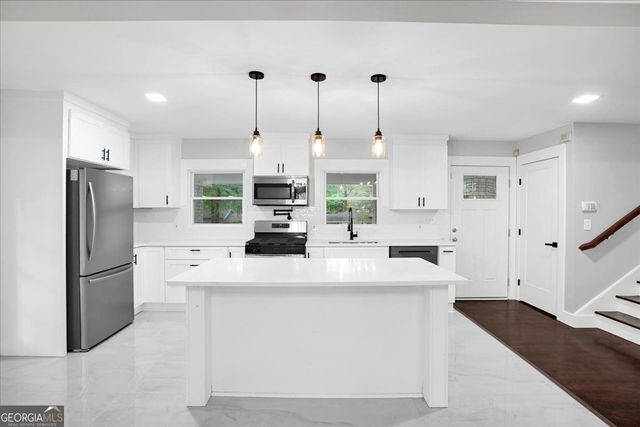 2271 Cresta Drive, Decatur, GA 30032