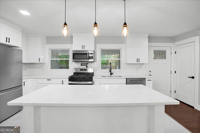 2271 Cresta Drive, Decatur, GA 30032